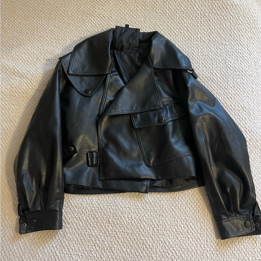 Black leather dropped shoulder cropped jacket